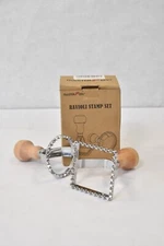 Master Feng Ravioli Maker Cutter Stamps Set 2 Pack Round & Square Fluted Edge