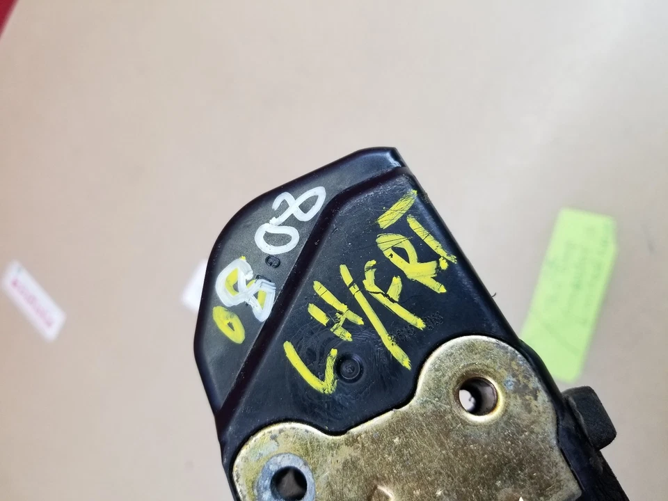 2006-2010 Jeep Commander Limited Front Left Door Lock Latch Actuator OEM  - image 4 of 4