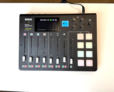 RØDE RODECaster Pro Sound Board w/power supply