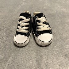 Converse Chuck Taylor All Star Crib Shoes Toddler Infant Black White Sz 2