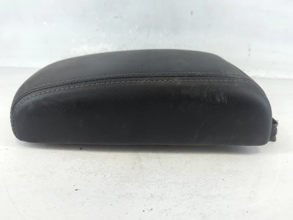 Cubierta de reposabrazos para consola central Mitsubishi Outlander 2007-2009 tapa negra KKX4X Foto 4 de 4