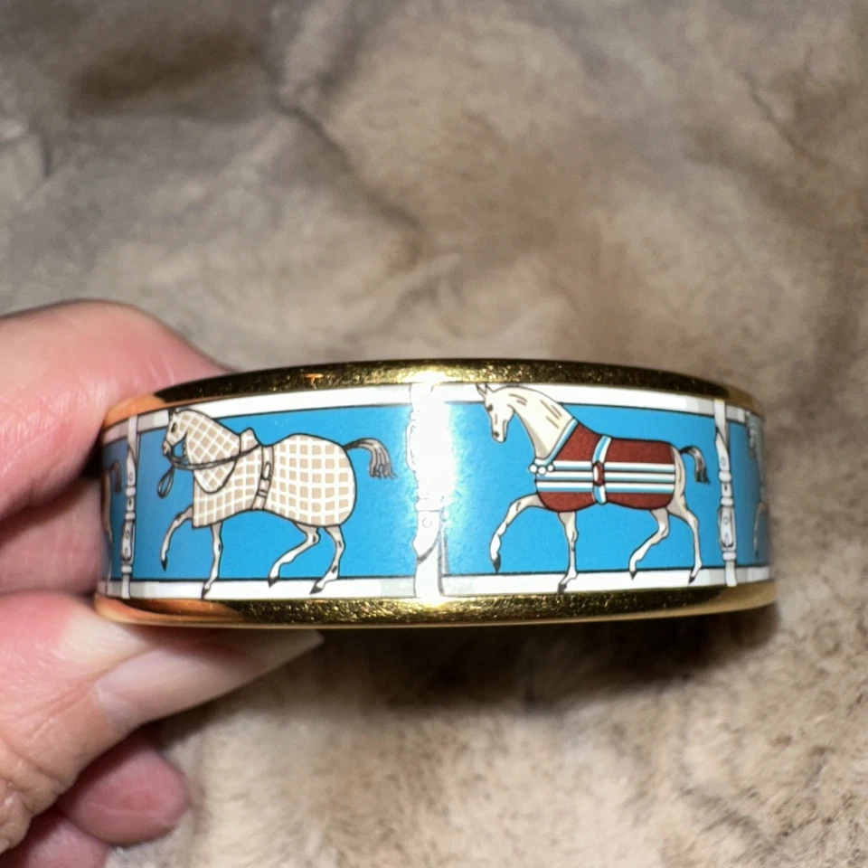 Pulsera Hermès Esmalte Tenues Et Couvertures Paddock Caballos Est. Venta al por menor $660 Foto 4 de 4