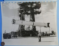 USAF NASA press PHOTO '60 vtg Mercury Capsule / Removal MR-1 Redstone from Pad 5