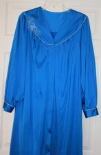 Vintage ShadowLine Nightgown Long Cottage Core Blue robe duster XL nylon