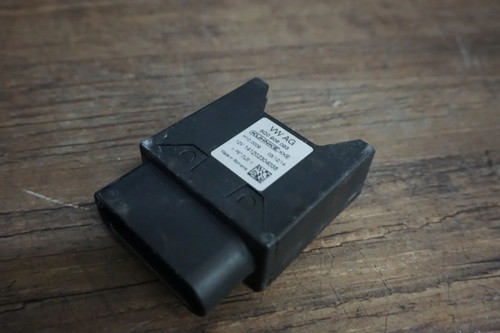 VW Golf 7 Steuergerät für Kraftstoffpumpe Fuel Pump Unit 5Q0906093