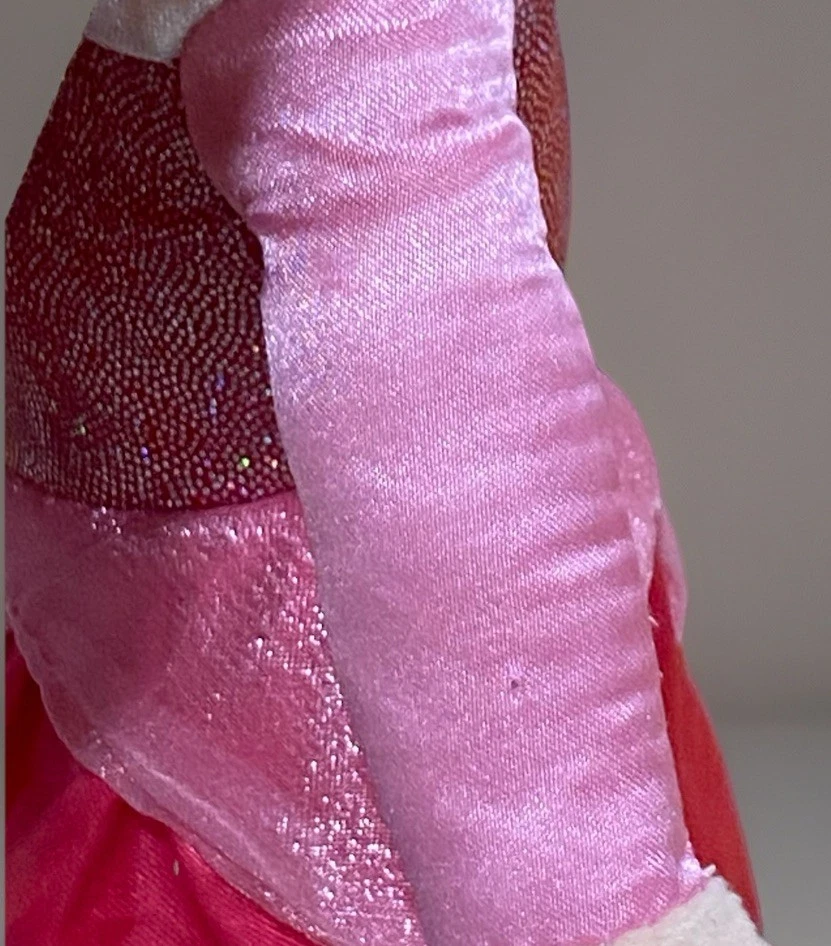 Muñeca de peluche oficial de la Bella Durmiente Aurora de Disney Store Foto 4 de 4