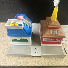 Galoob Micro Machine Hiways & Byways Sets Lot Of 3 And Many Accessories!! HTF!!