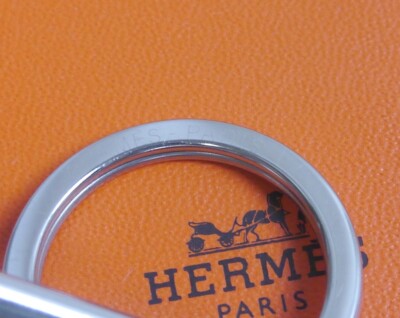 Porte-clés HERMÈS H Tospeed - Métal Argenté, Breloque #9684 - Occasion Très Bon état