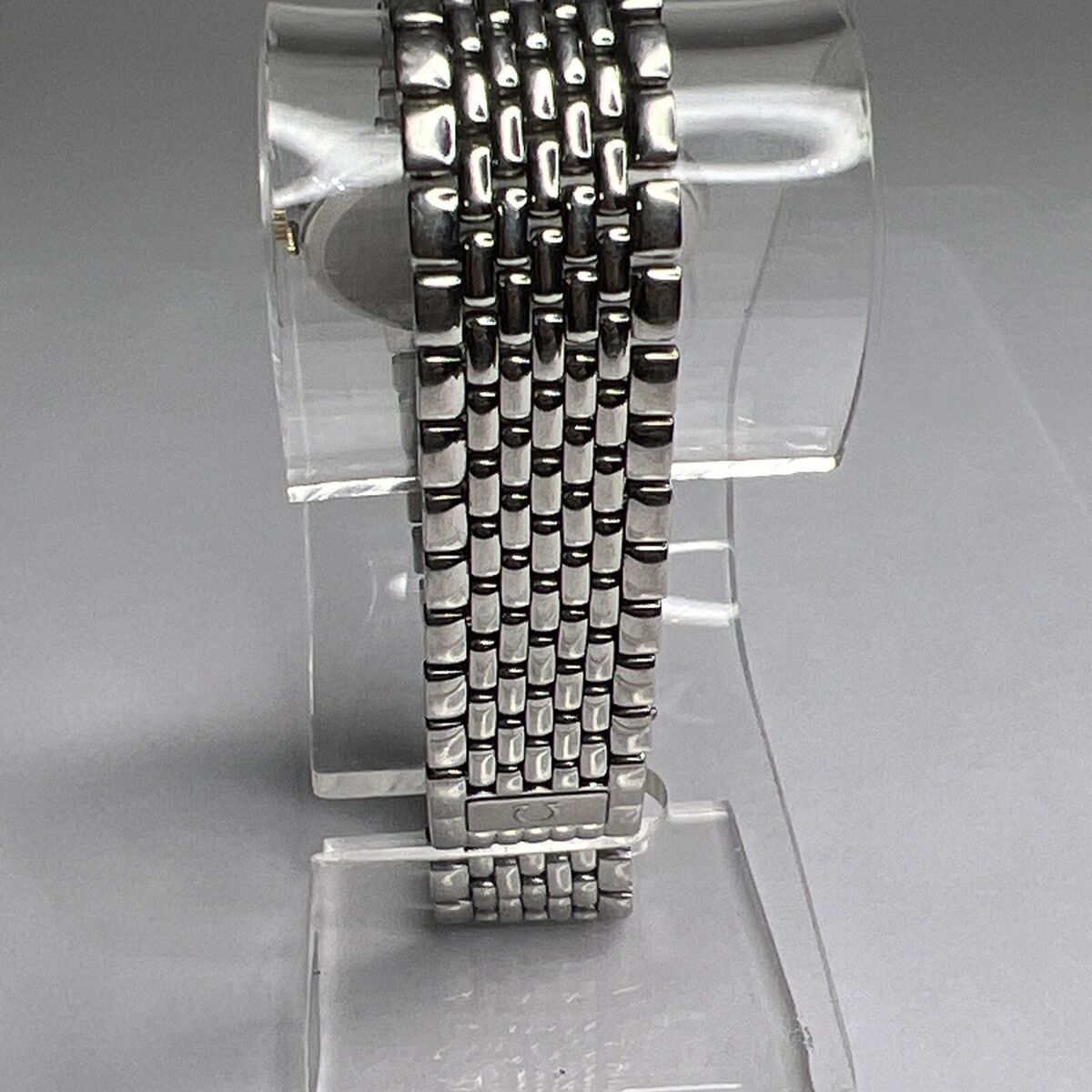Vintage OMEGA De Ville 33mm Date Watch w/ 1451/439 Steel Vintage OMEGA De Ville 33mm Date Watch w/ 1451/439 Steel