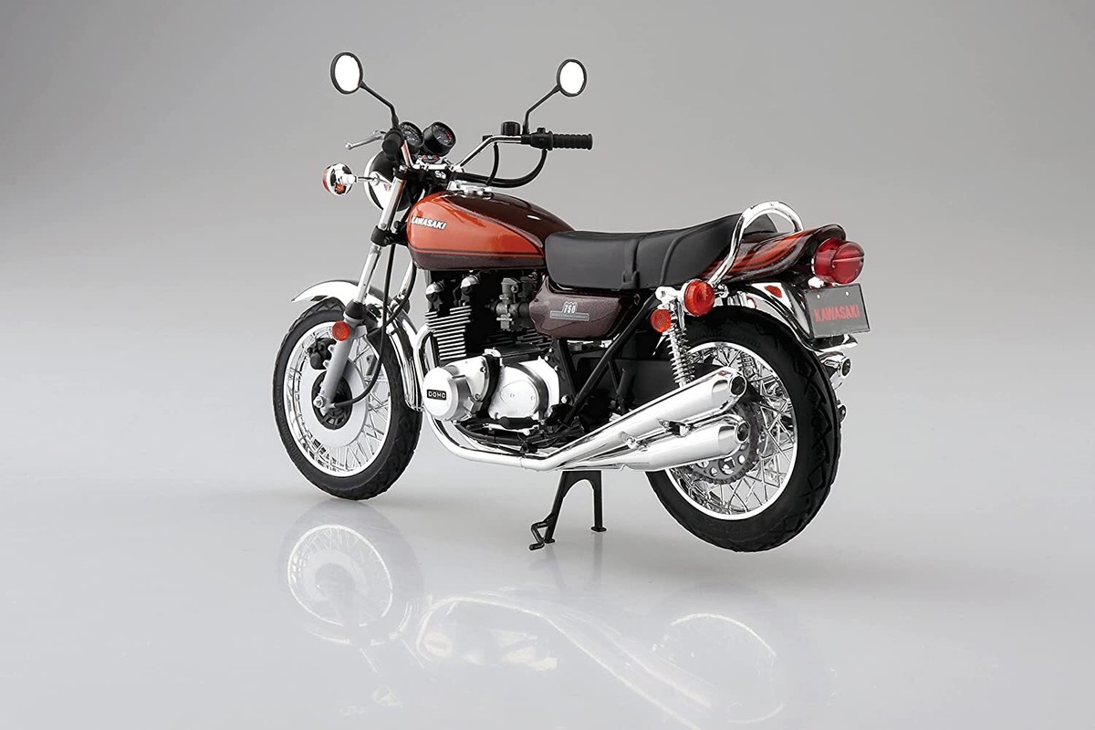 Kawasaki 750RS (Z2) 1/6 ダイキャストモデル KAWASAKI 750RS(Z2) イエロータイガー (ミニカー) - ホビー