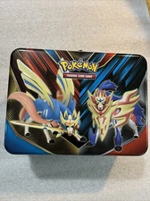 POKEMON TRADING CARD GAME COLLECTOR CHEST LUNCH BOX, CARD HOLDER AND MORE
