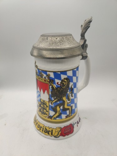 VINTAGE BIERSEIDEL BEER STEIN Milk Glass Pewter Lid. Germany