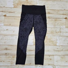 Athleta TruCool Capri Leggings Animal Print Womens XXS Small Black 348588 Active