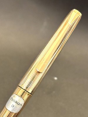 Pelikan 60 Rolled Gold Piston Model Fountain pen - D Nib