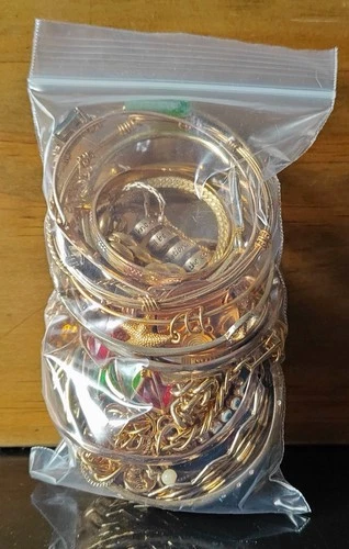 A Variety of Gold Tone Bracelets Vintage to Now Costume Jewelry 25-30 Pieces Lot