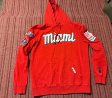 MENS LIGHTLY WORN PRO STANDARD MIAMI MARLINS BASEBALL HOODIE SIZE LARGE