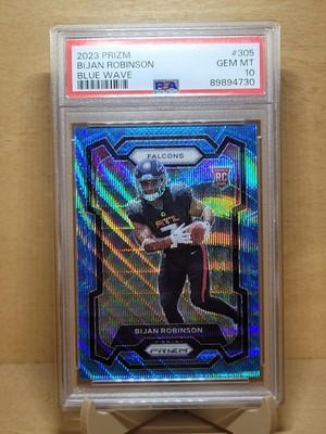 2023 Panini Prizm #305 Bijan Robinson Blue Wave Prizm /199 Rookie RC PSA 10