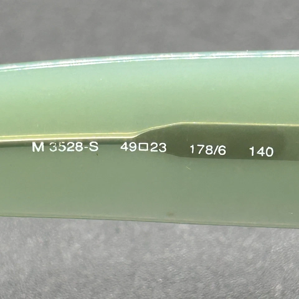 Gafas de sol para mujer Moschino M 3528-S 178/6 jade 49-23-140 estrechas Italia usadas Foto 4 de 4