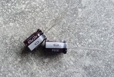 Nichicon 470uF 25V PW Kondensator Radial Menge Wählbar 1-10 Stück