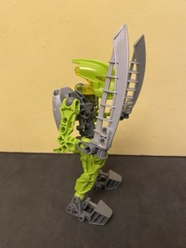 LEGO Bionicle - 8944  Matoran Tanma COMPLETE - 2008 Retired