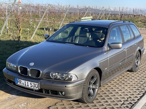 BMW 530i Touring E39 Automatik in sterlinggrau