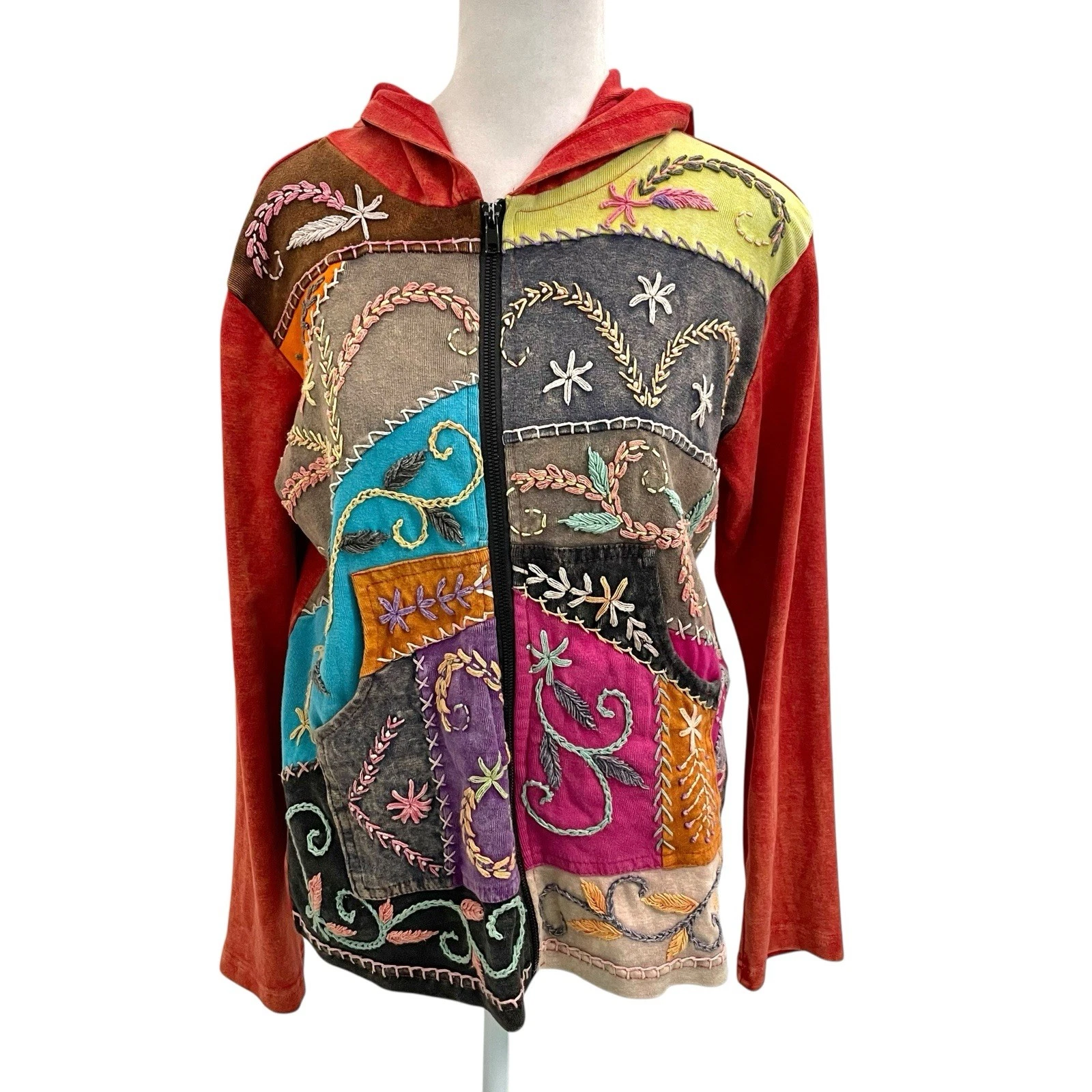 Rising International Embroidered Hippie Gypsy Festival Hoodie Sweatshirt Small
Opens in a new window