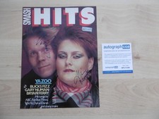 Yazoo band Alison Moyet Vince Clarke autograph signed 20x25 cm magazine image ACOA