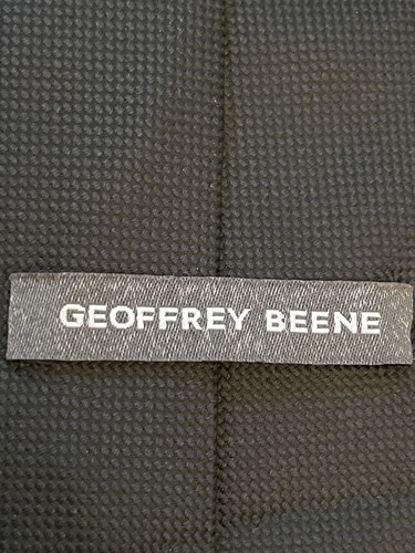 Geoffrey Beene Black 100 Polyester Men’s Neck Tie Made In China - Picture 8 of 9
