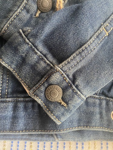 Levis Denim Jacket Baby Toddler Size 24 M Medium Wash Blue Button Up NWT - 第 13/13 張圖片