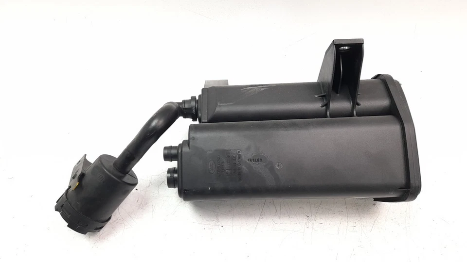 AD439E857BA ACTIVATED CARBON FILTER / WTB500240 / BP8DA / 1283888 FOR ASTON MARTIN RAPI - Image 3 of 3