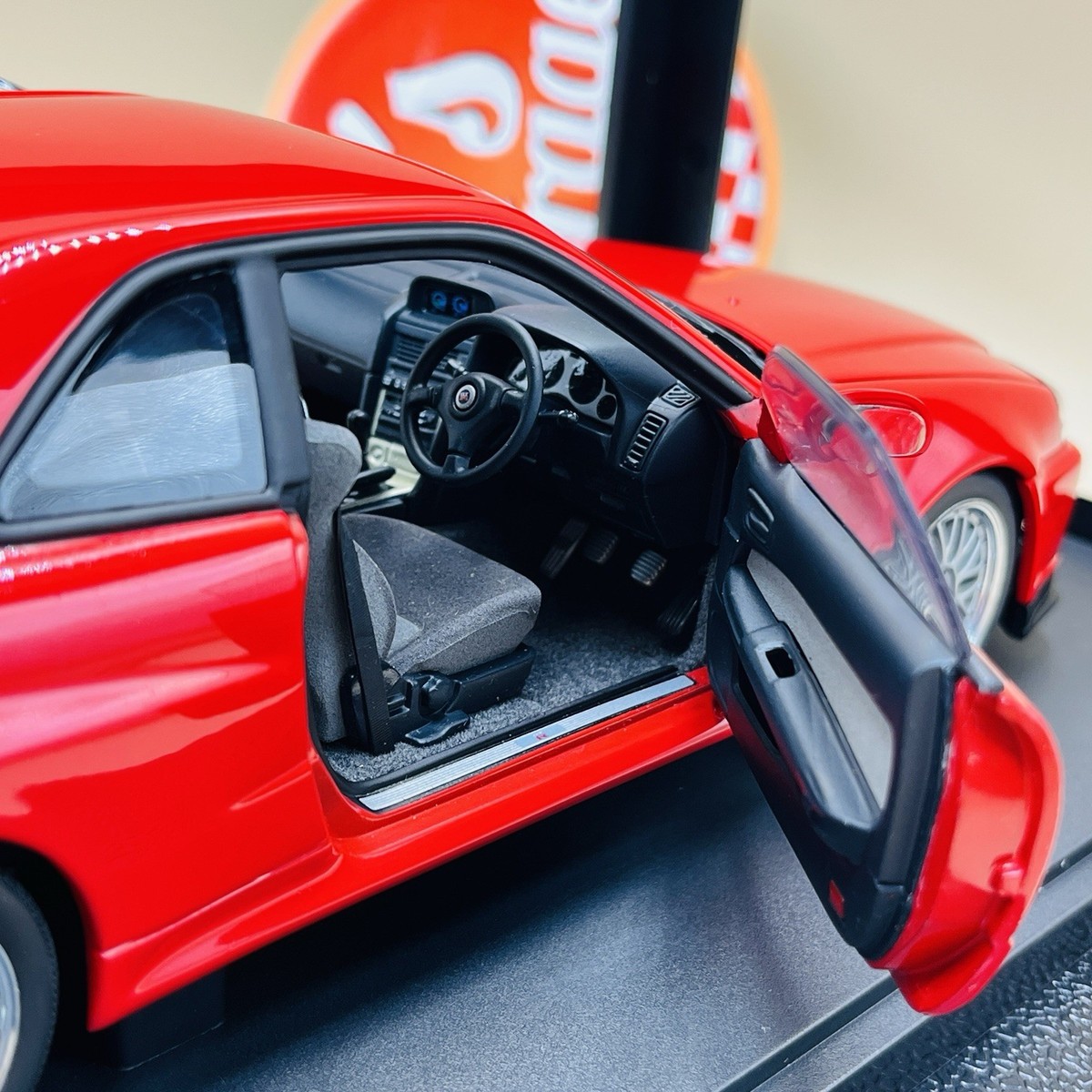 AUTOart 1/18 Nissan Skyline GT-R R34 1999 red V-Spec Special wheel