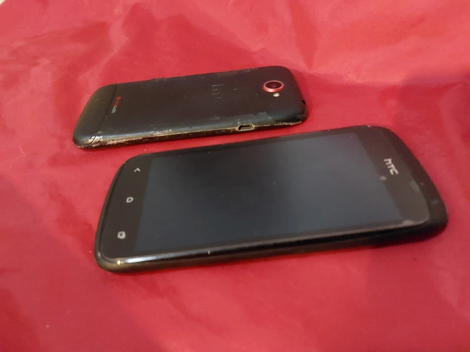 Smartphone HTC One S Nero 16 Gb (s3/s4) - Immagine 2 di 4