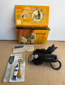 Vtg Oster A5 Professional Animal Clipper w/ Box, Accessories Tested