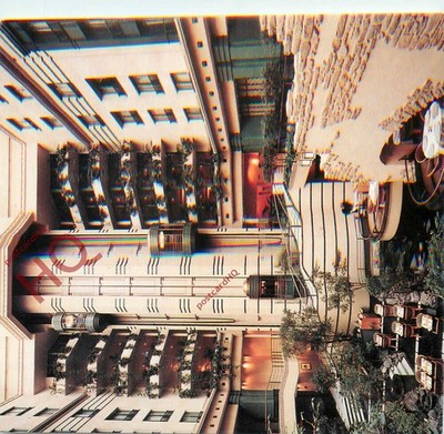 Ansichtskarte> Brüssel, SAS Royal Hotel, Atrium und römische Mauer
