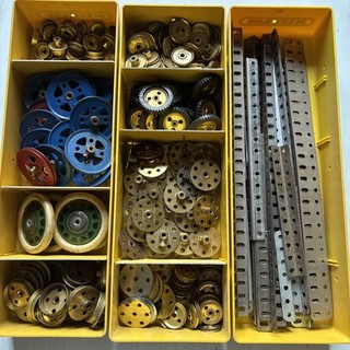 pièces meccano