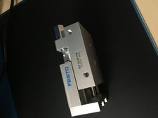 1pc New unpackaged sliding table cylinder SLT-10-20-P-A 170555 