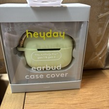 Heyday Earbud Case Cover Matcha Light Green Silicone with Keychain Clip