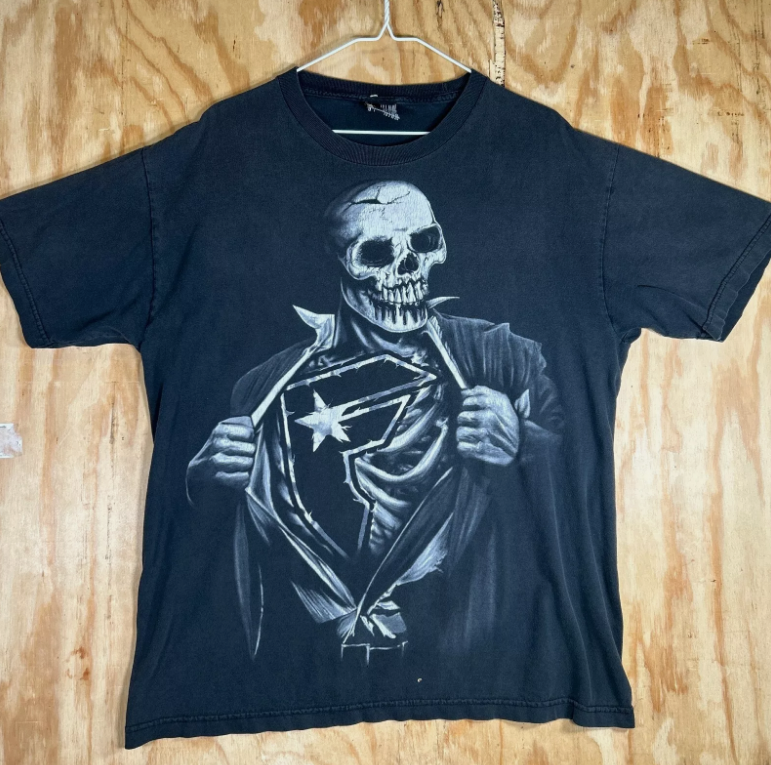 Famous Stars and Straps Skeleton Black Graphic T-shirt Crew Neck Mens Size Large