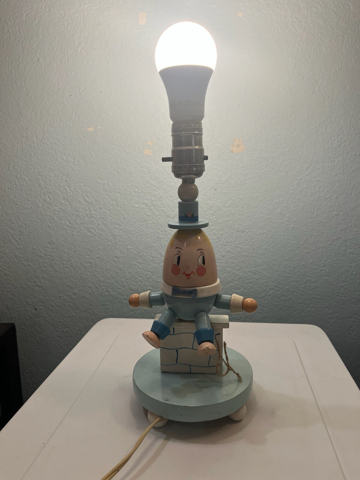 Picture 1 of 4