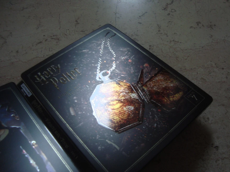 Harry Potter and the Deathly Hallows #1 SPOT GLOSS 4K UHD & Blu-Ray SteelBook - Image 3 of 4