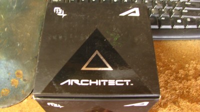 ''architect 2.0'' spinning reel, nib, 8 bearings, size 20,   free shipping