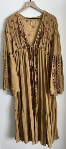 FREE PEOPLE Good Vibes Embroidered Floral Duster Kimono Hippie Boho Medium Large