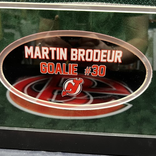 Martin Brodeur Autographed New Jersey Devils Framed Jersey Signed JSA COA - Picture 5 of 6