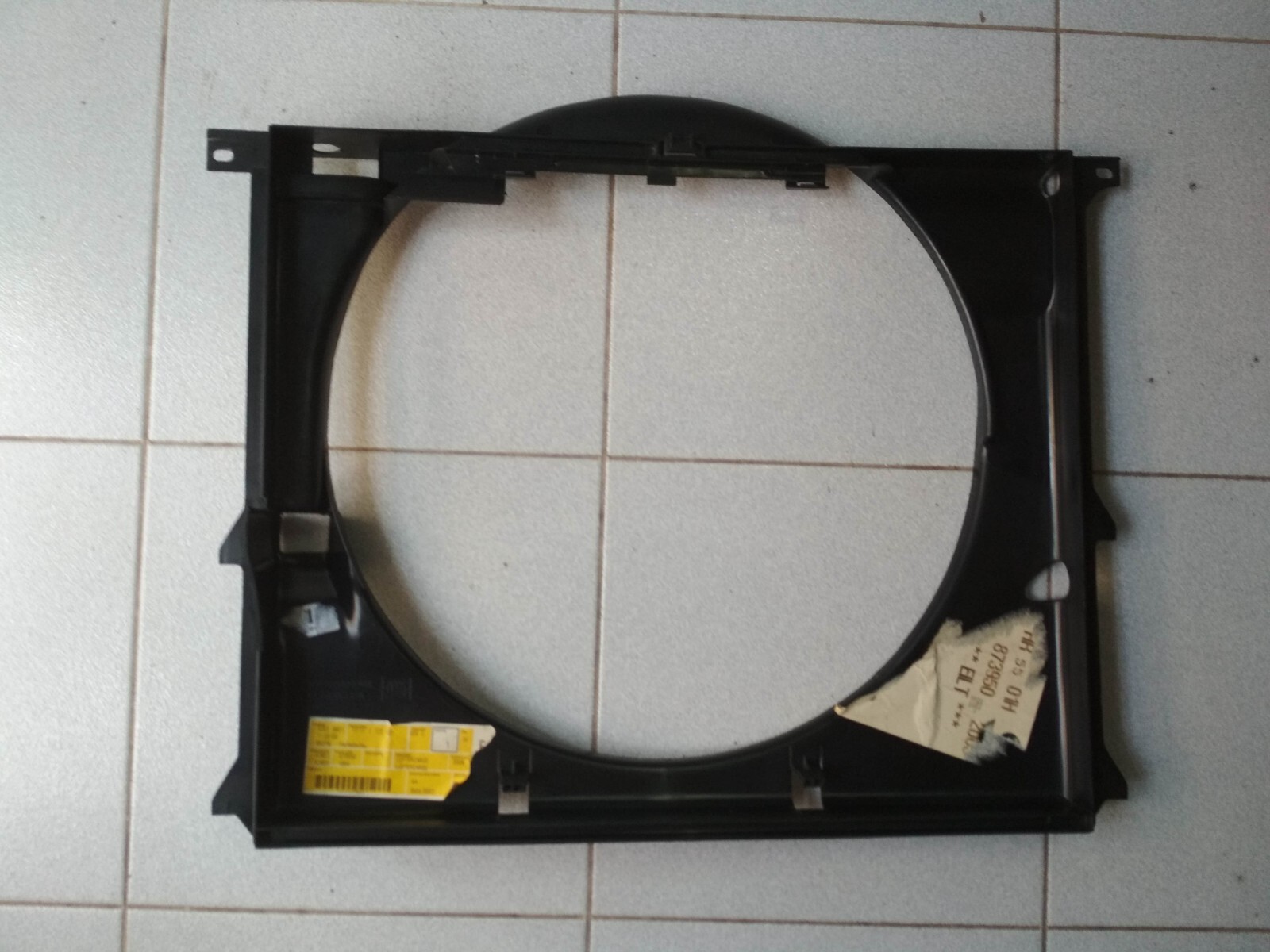 BMW E36Z3 fan shroud radiator A=550MM !!NEW!! !!GENUINE!! 17111723031