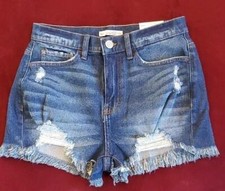 Juniors SO High Rise Curvy MOM Denim Shorts Size 5/27 Frayed Hem 2.5" inseam NWT