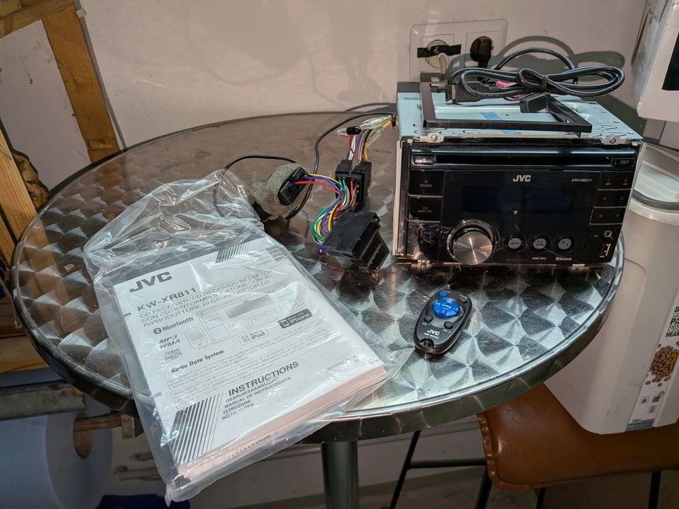 Doppel DIN Auto Radio Bluetooth JVC KW-XR 811 Radio - Bild 2 von 3