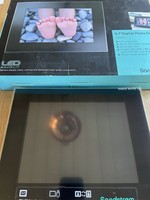 Sandstrom S10DPF11 Digital Photo Frame 10