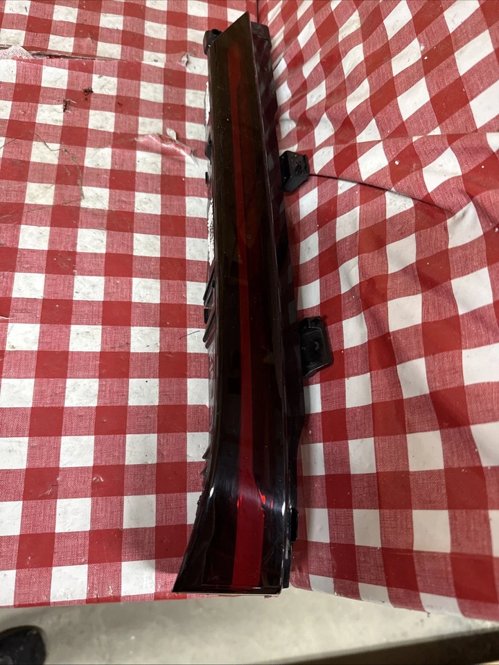 2025 Kia K4 Passenger Inner Trunk Taillight 92404 Gg - Image 3 of 4