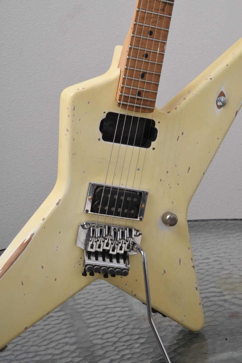 ESP Vintage 1986 STAR Random Star Akira Style RockNRoll