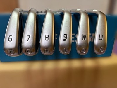 PING i240 Iron set 6-9,W,U / AWT 3.0 LITE R